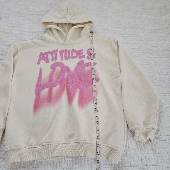 Zara Girls Graffiti Sweatshirt - Picture 7 of 16